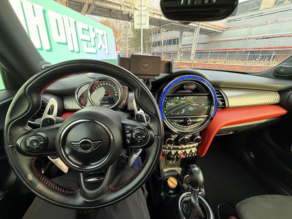 Mini Cooper - Vista 12