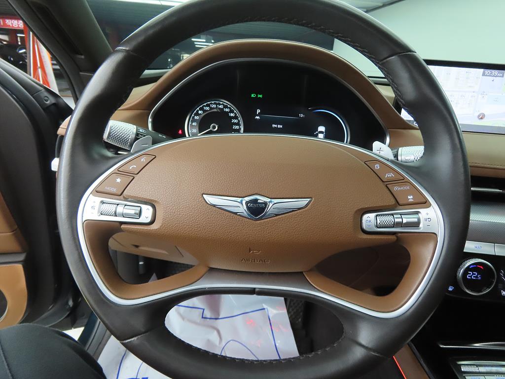 Genesis G80 - Vista 8