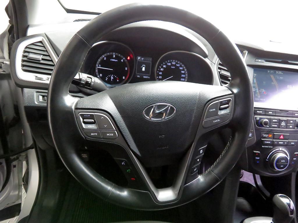 HYUNDAI Santa Fe - Vista 8