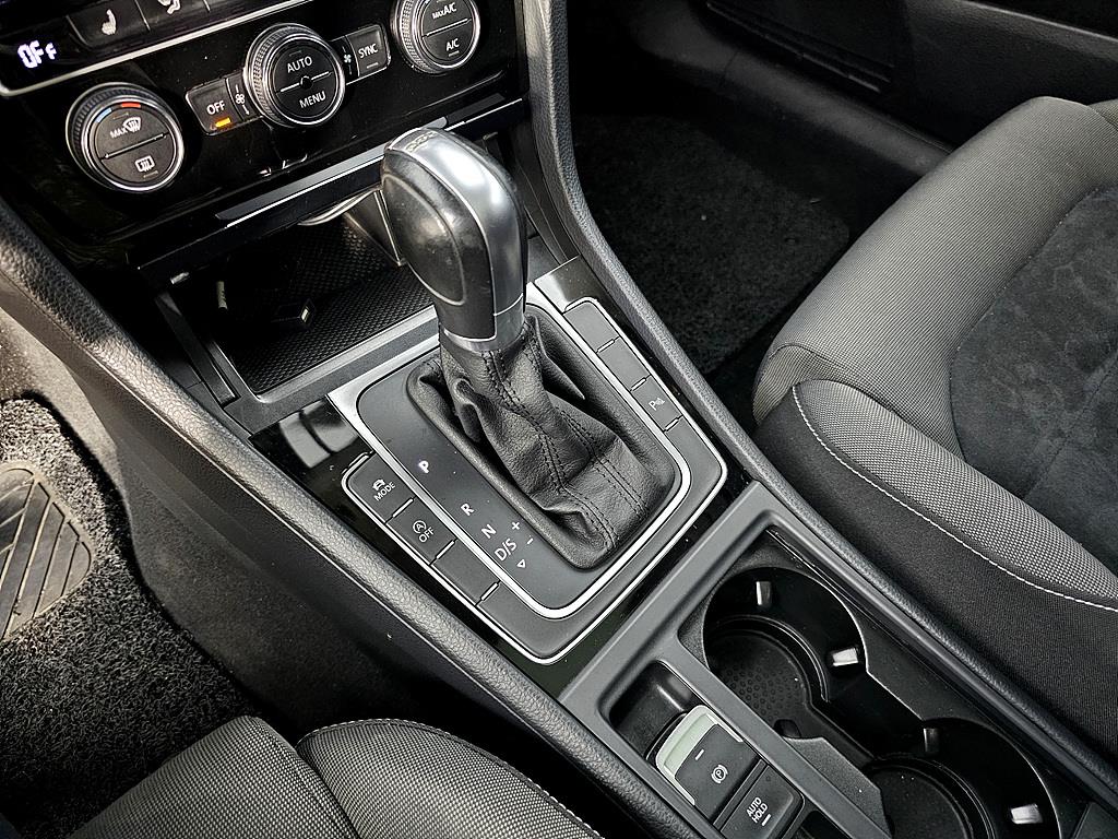 Volkswagen Golf 2015 Negro - Importación desde Corea - HF Imports Iquique - Foto 15