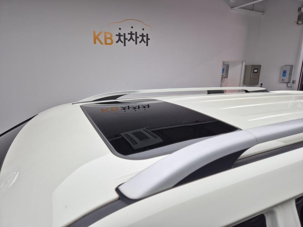 Ssangyong Tivoli 2017 the color of pearl - Importación desde Corea - HF Imports Iquique - Foto 13