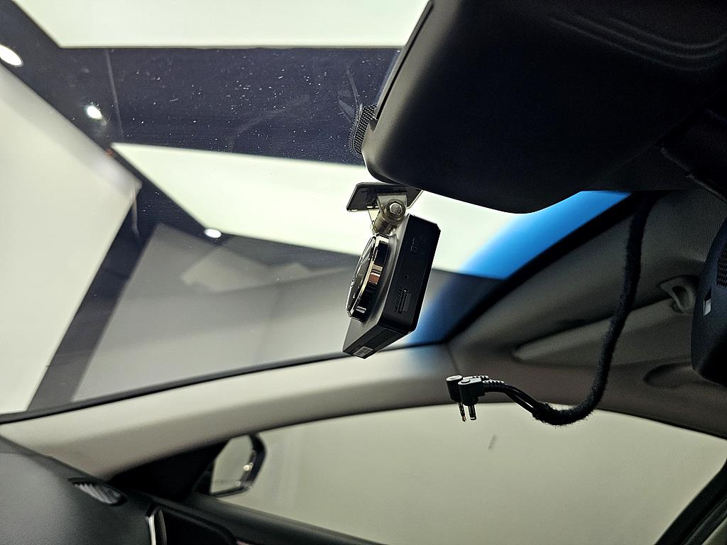 HYUNDAI Grandeur - Vista 12