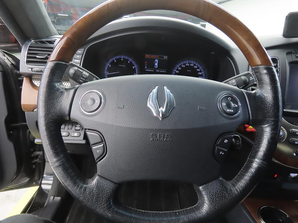 Ssangyong Chairman - Vista 8