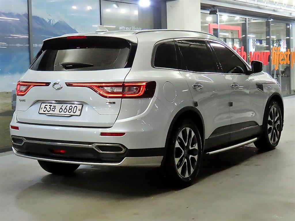 SAMSUNG QM6 - Vista 4