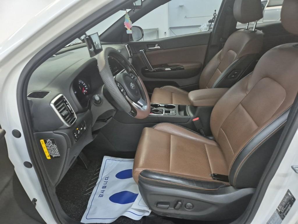 KIA Sportage - Vista 11