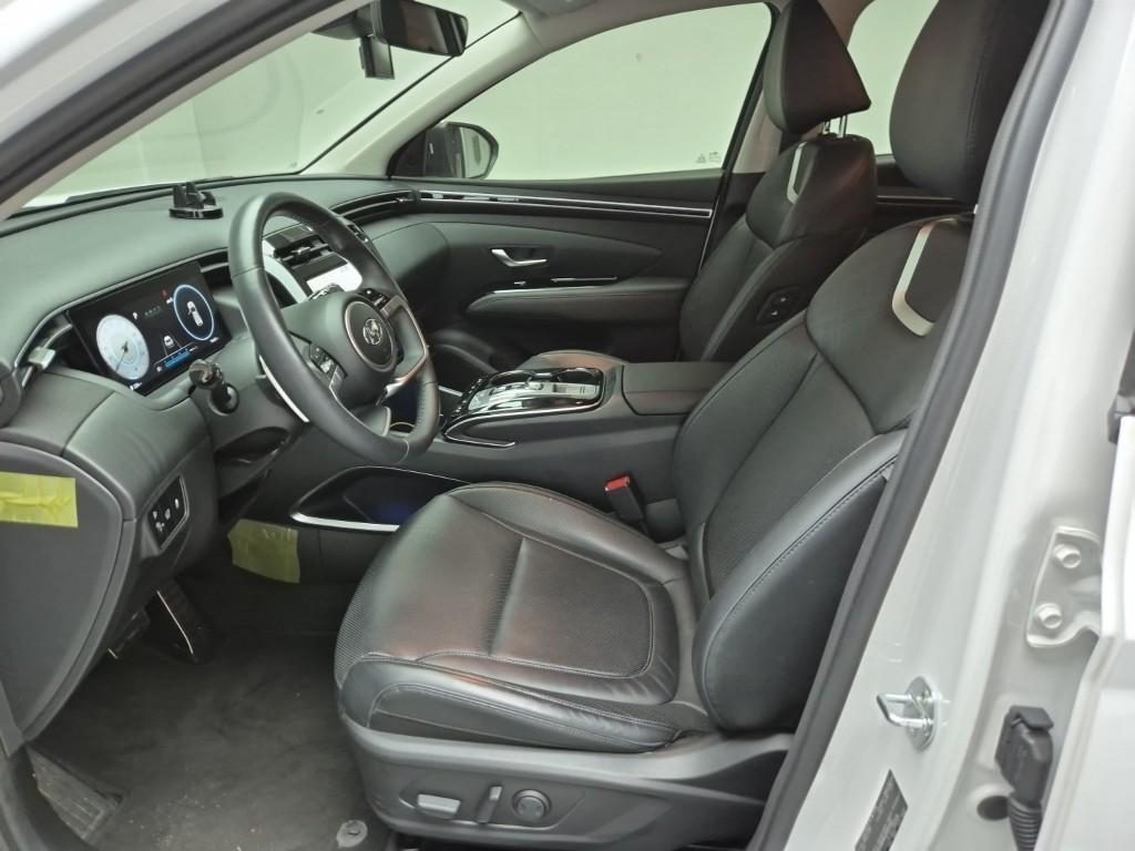 HYUNDAI Tucson - Vista 10