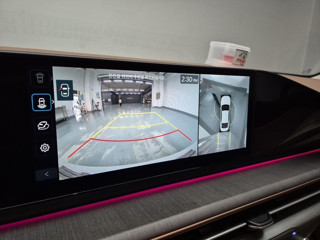 HYUNDAI Grandeur - Vista 12