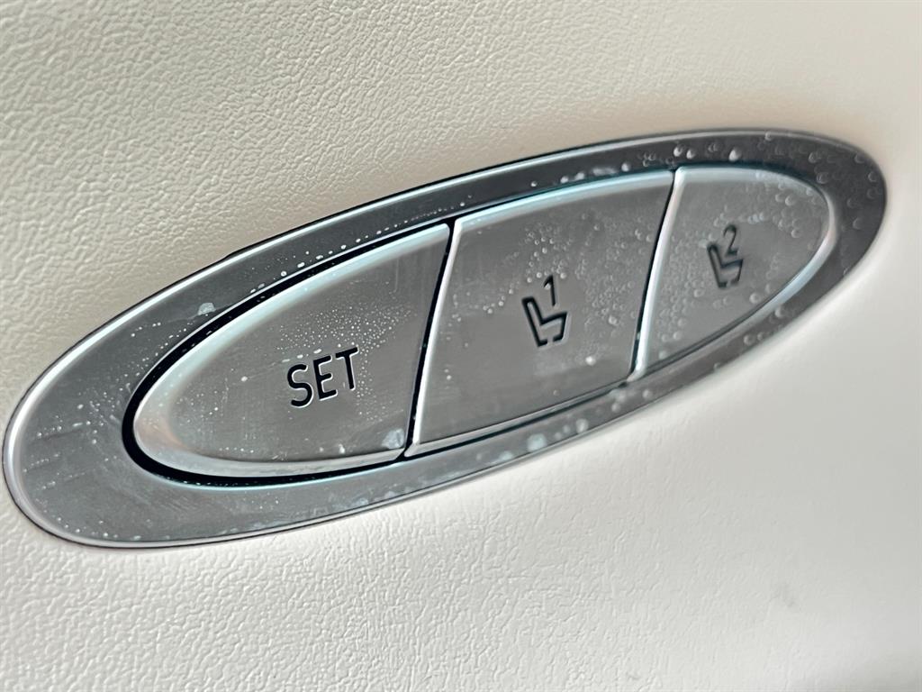 Genesis GV70 - Vista 9