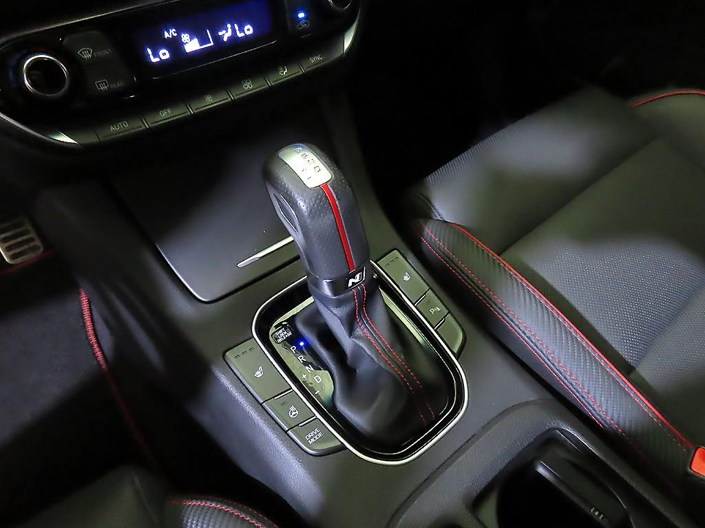 HYUNDAI i30 - Vista 12