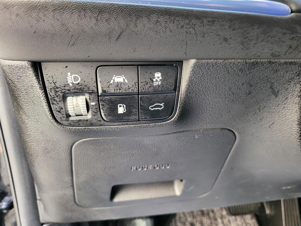 HYUNDAI Grandeur - Vista 12