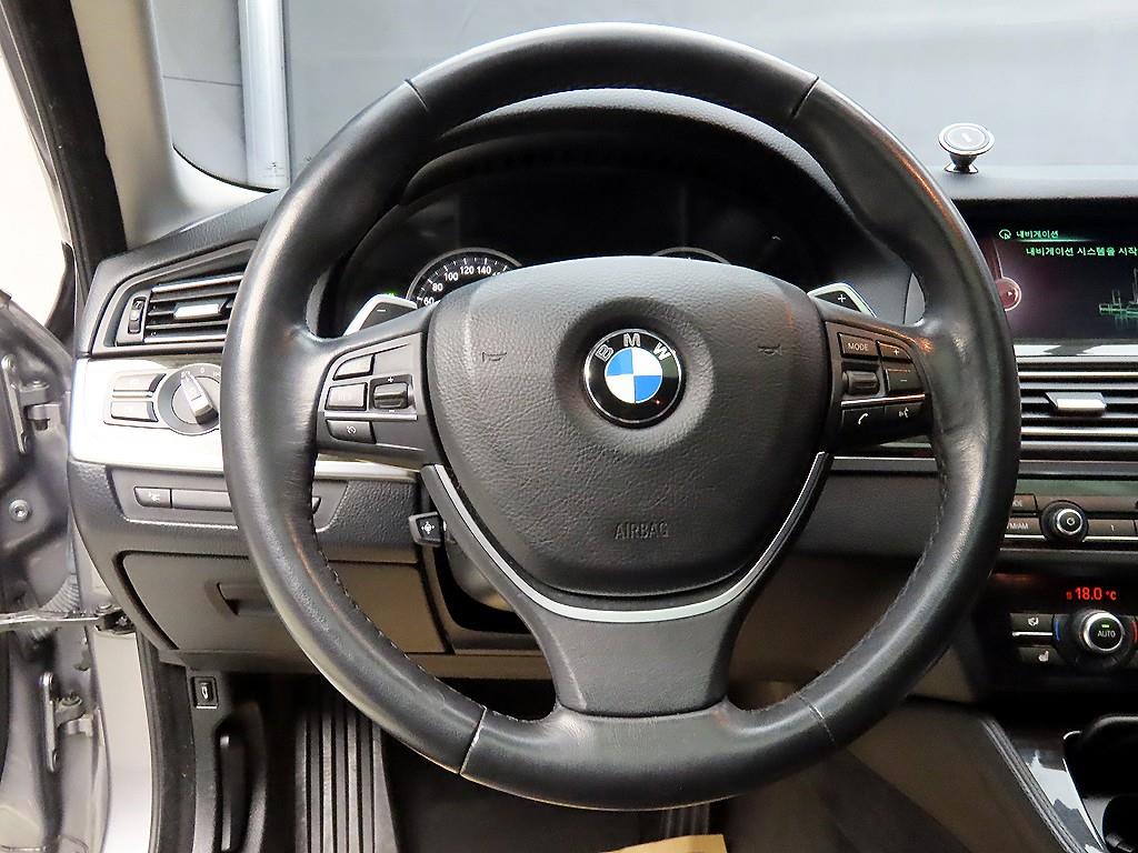 BMW 5 Series - Vista 9