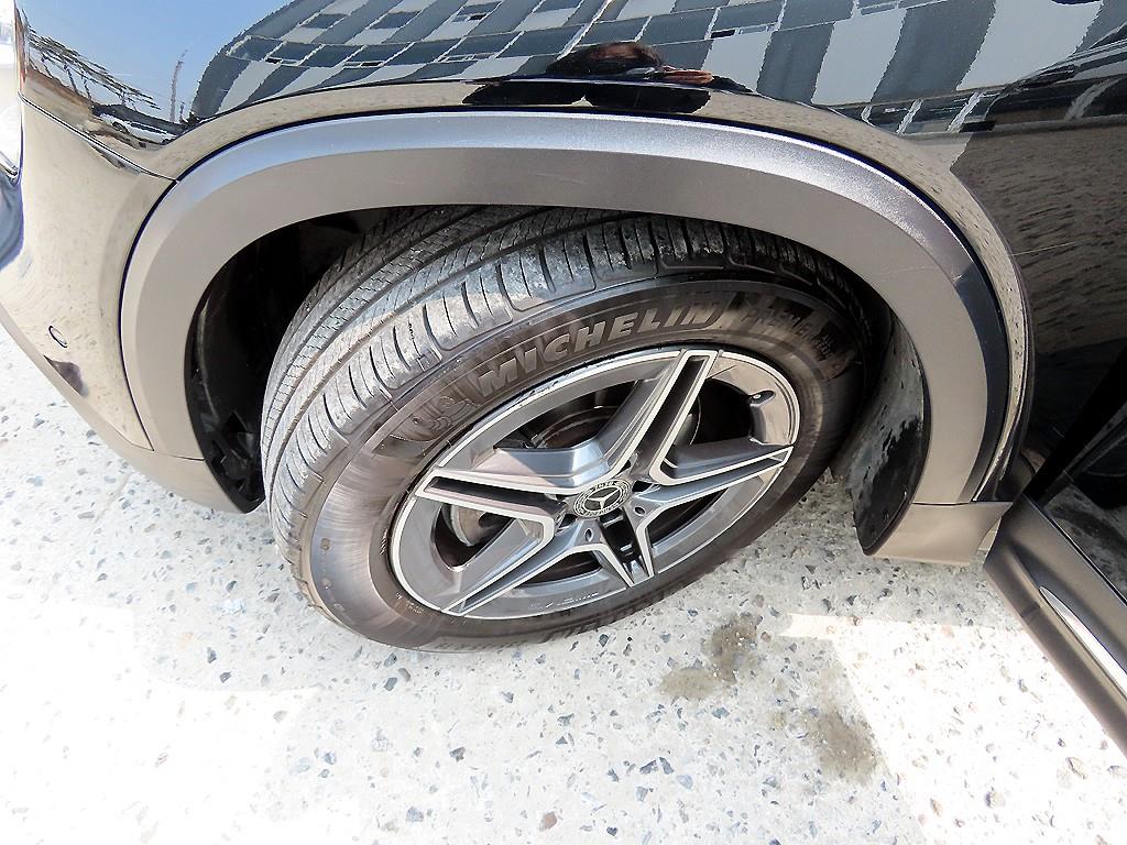 Mercedes Benz GLB Class 2021 Negro - Importación desde Corea - HF Imports Iquique - Foto 20