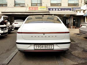 HYUNDAI Grandeur - Vista 6