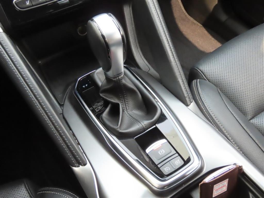 SAMSUNG QM6 - Vista 11