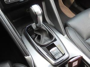 SAMSUNG QM6 - Vista 12