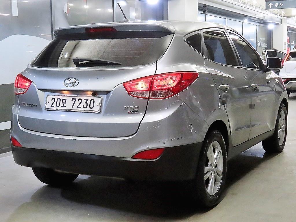 HYUNDAI Tucson - Vista 4