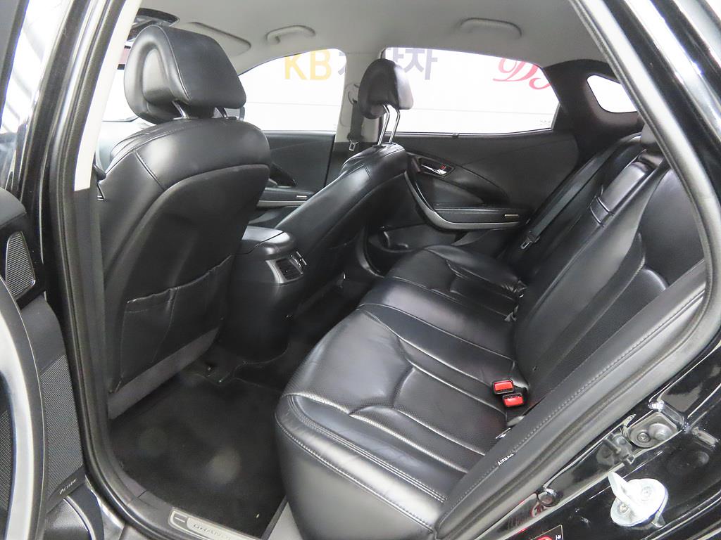 HYUNDAI Grandeur - Vista 6