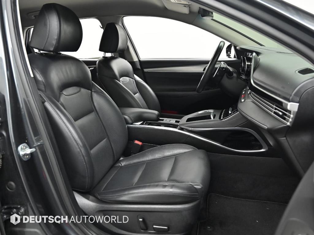 HYUNDAI Grandeur - Vista 10