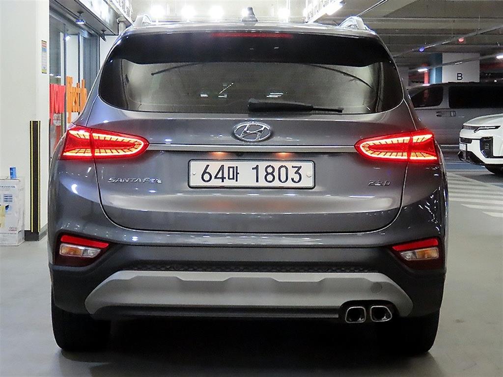 HYUNDAI Santa Fe - Vista 5