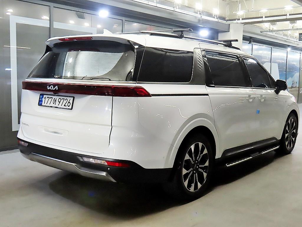 KIA Carnival - Vista 4