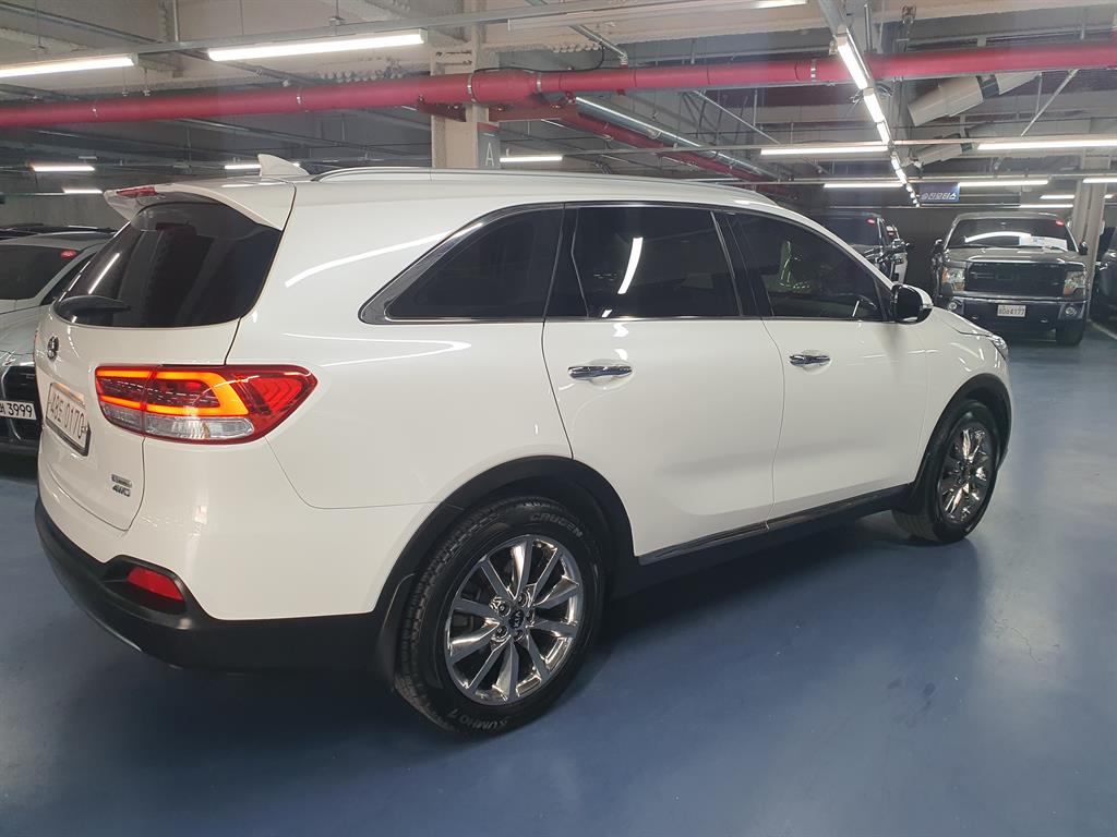 KIA Sorento - Vista 6