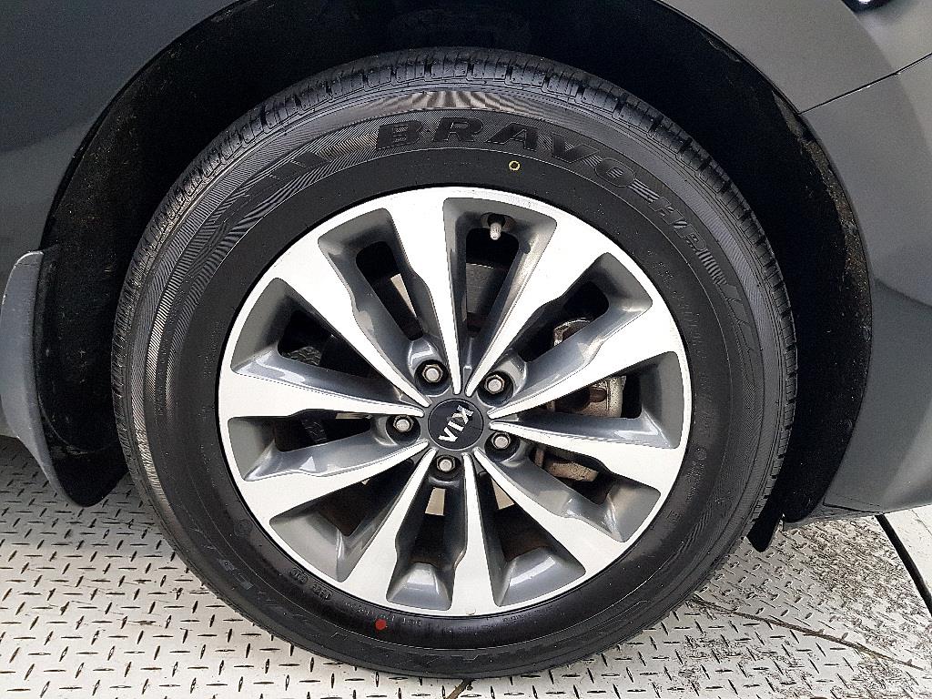 KIA Carnival 2015 Negro - Importación desde Corea - HF Imports Iquique - Foto 20