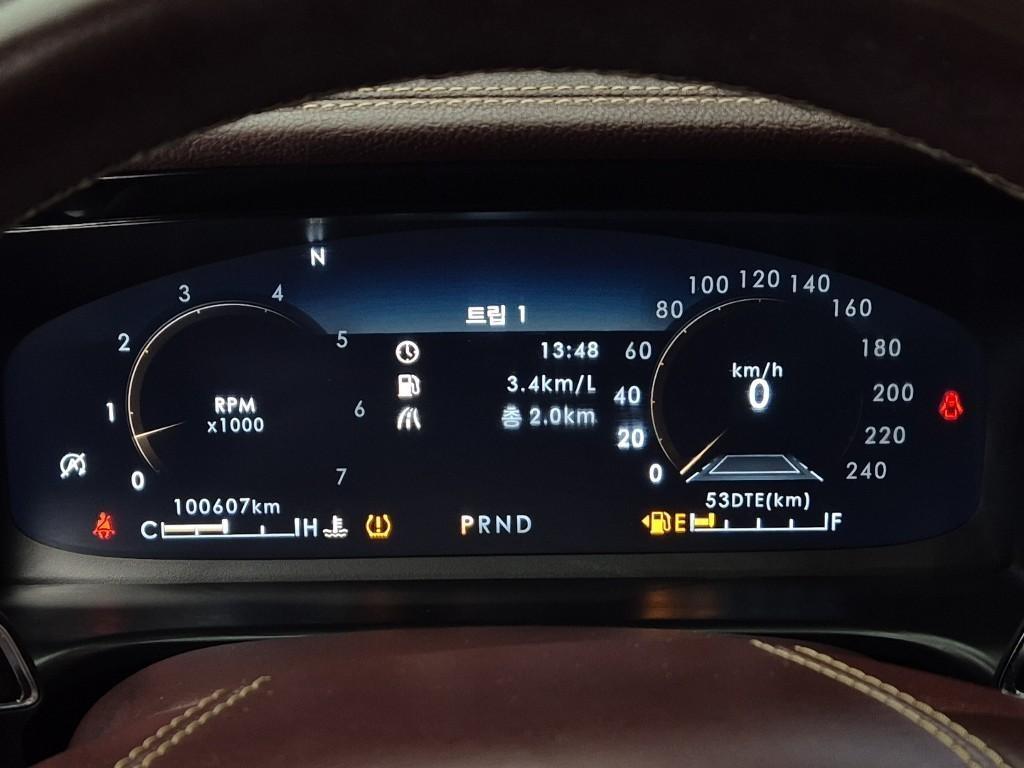 Lincoln Aviator - Vista 6