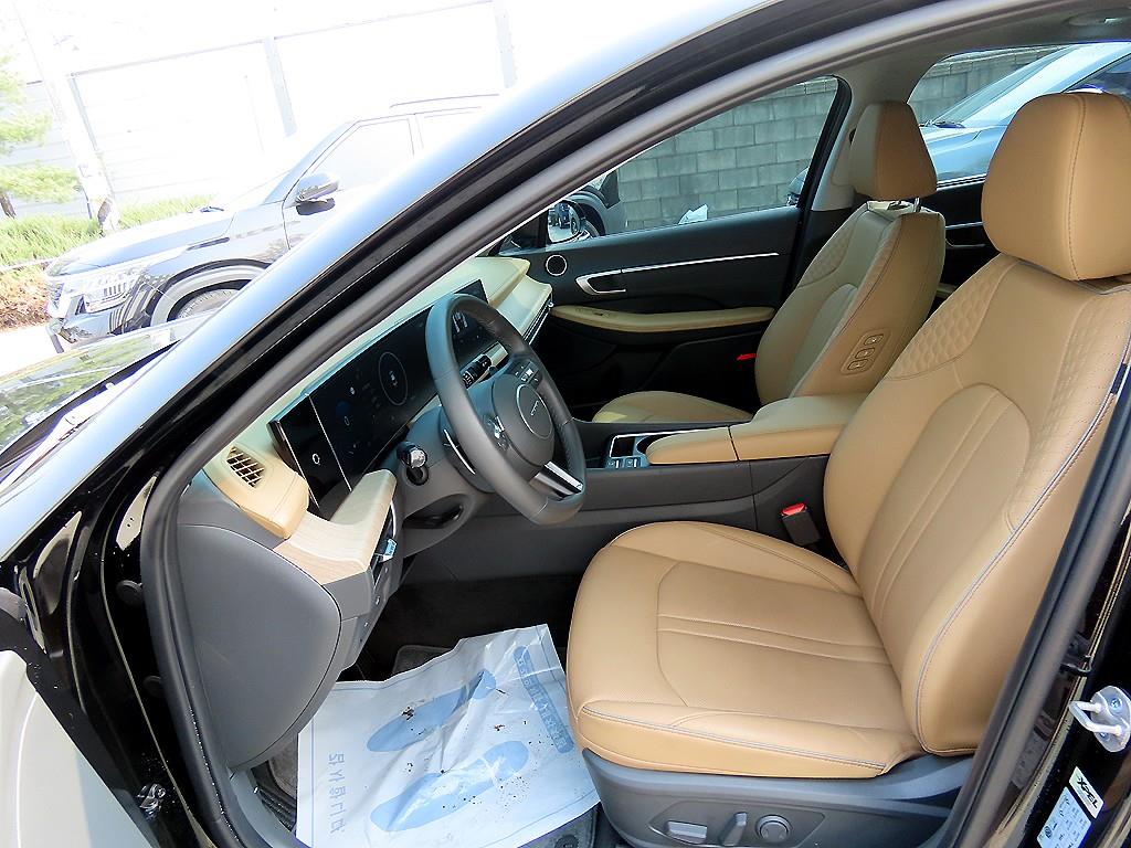 HYUNDAI Sonata - Vista 5