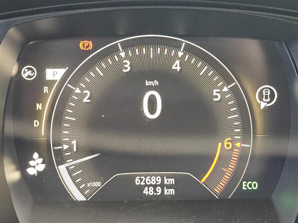 SAMSUNG QM6 - Vista 6