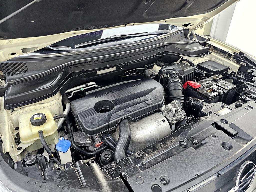 Ssangyong Tivoli - Vista 6