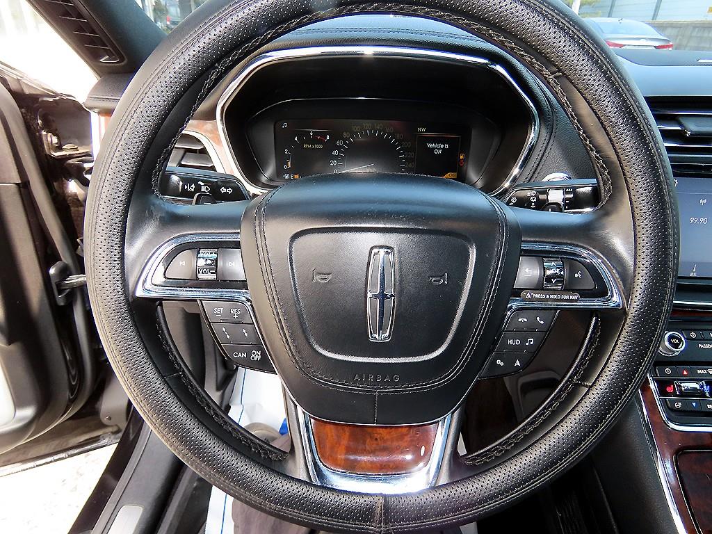 Lincoln Continental - Vista 8