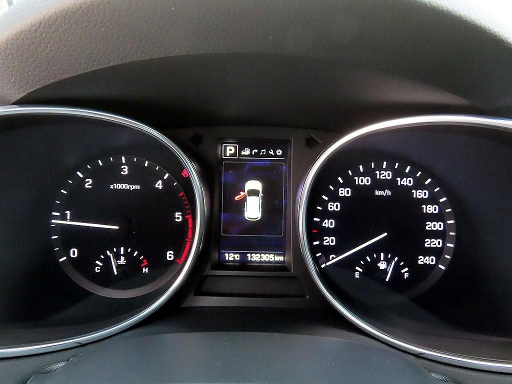 HYUNDAI Santa Fe - Vista 9
