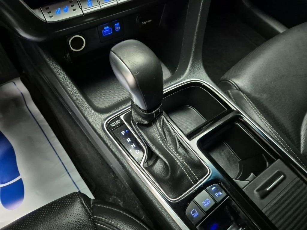 HYUNDAI Sonata - Vista 8