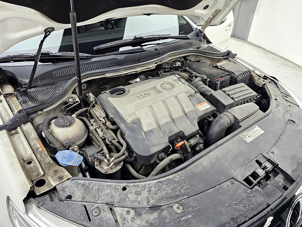 Volkswagen CC - Vista 6