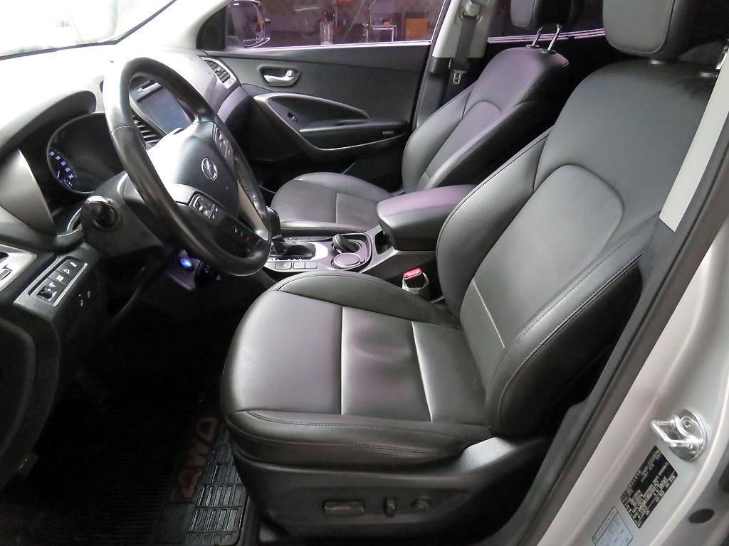 HYUNDAI Santa Fe - Vista 5