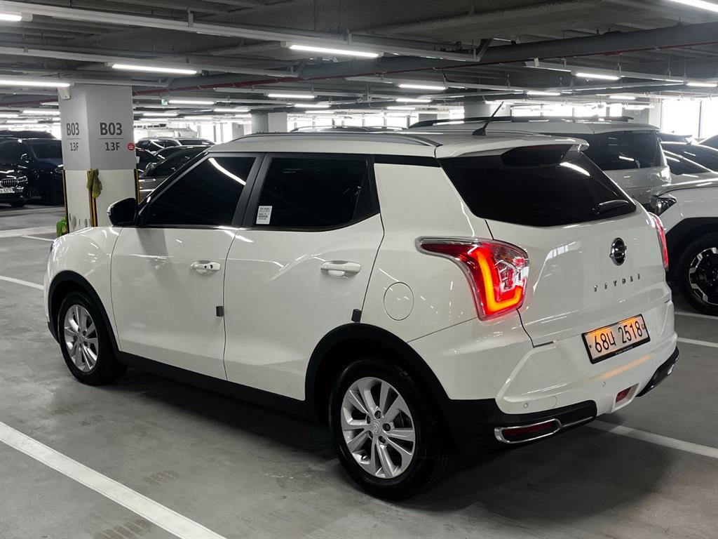 Ssangyong Tivoli - Vista 3