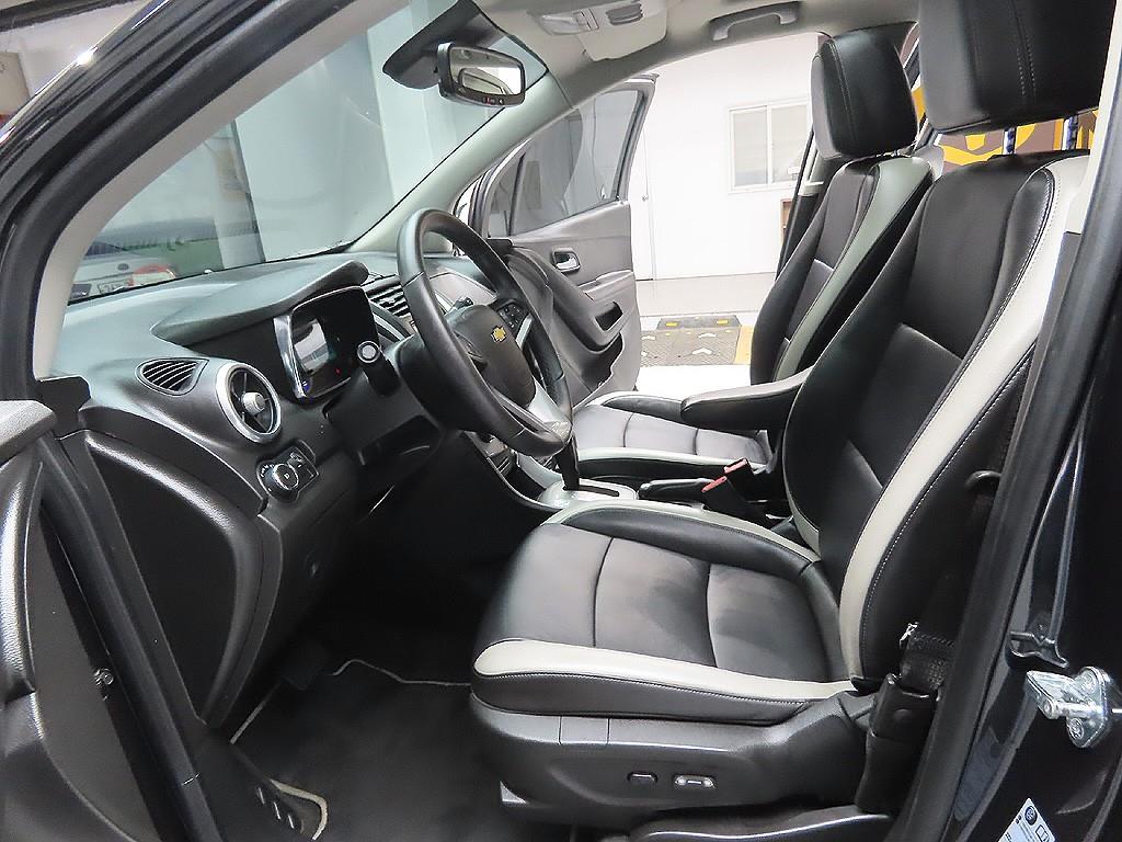 Chevrolet Trax 2016 Negro - Importación desde Corea - HF Imports Iquique - Foto 10