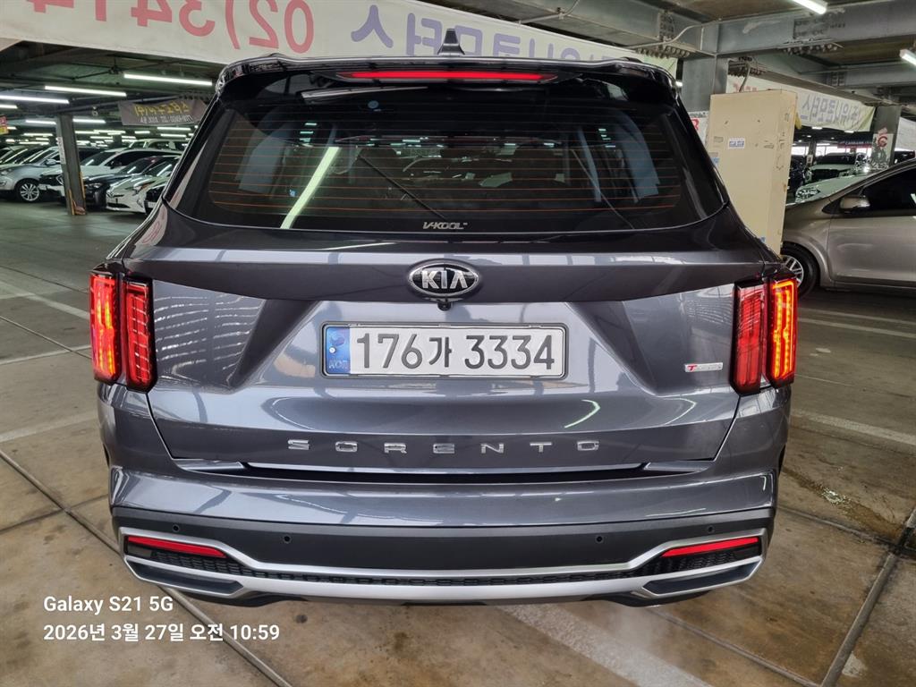 KIA Sorento - Vista 4
