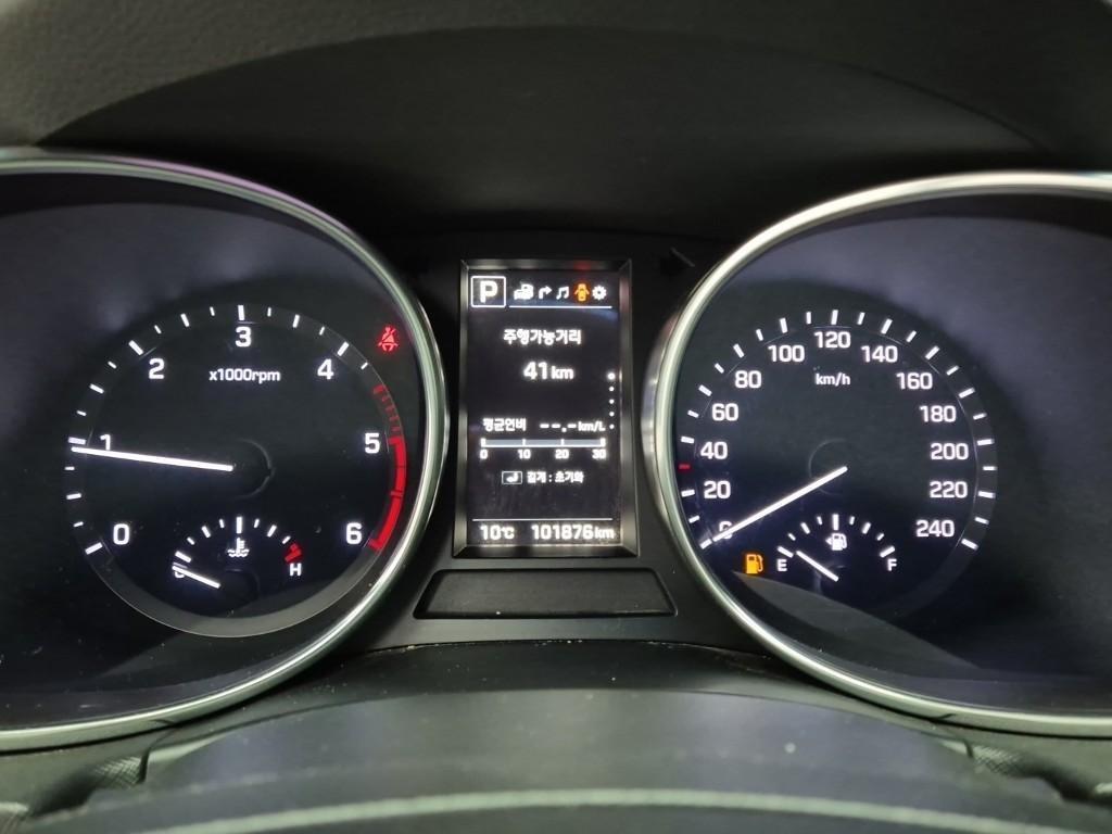 HYUNDAI Santa Fe - Vista 6