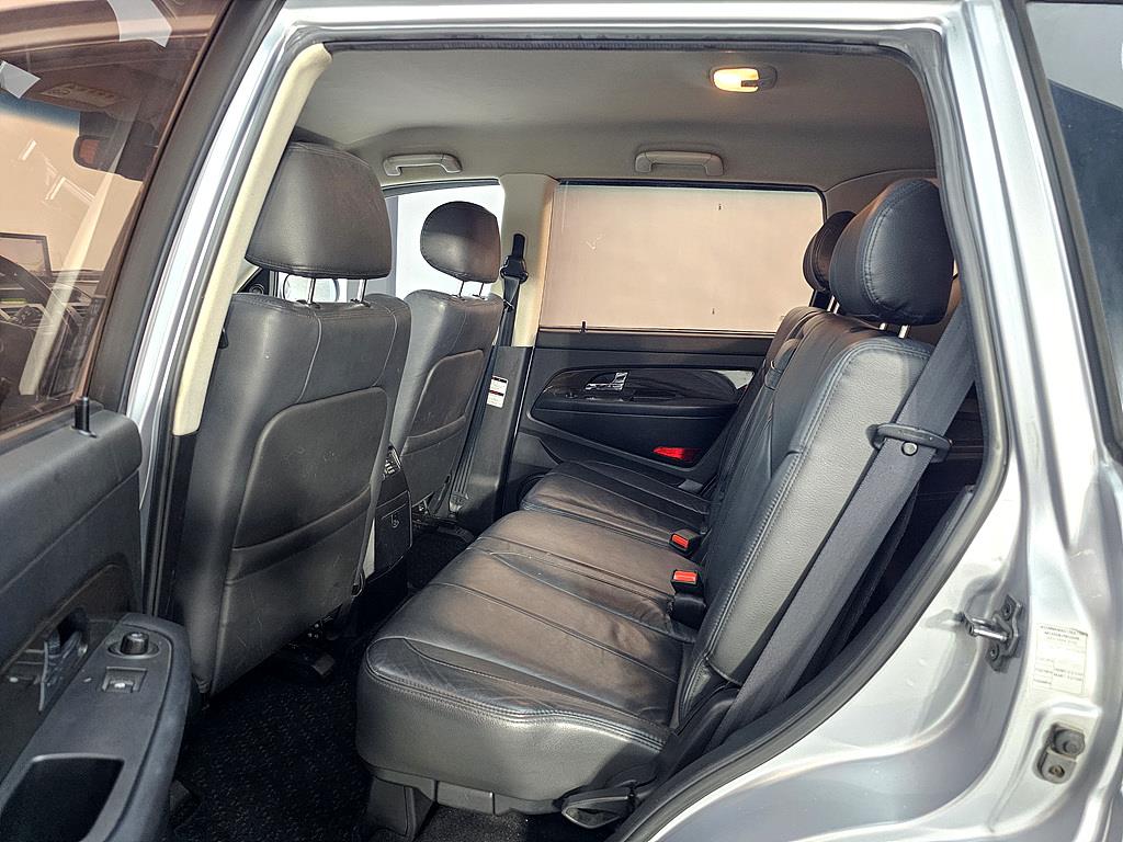 Ssangyong Rexton - Vista 8