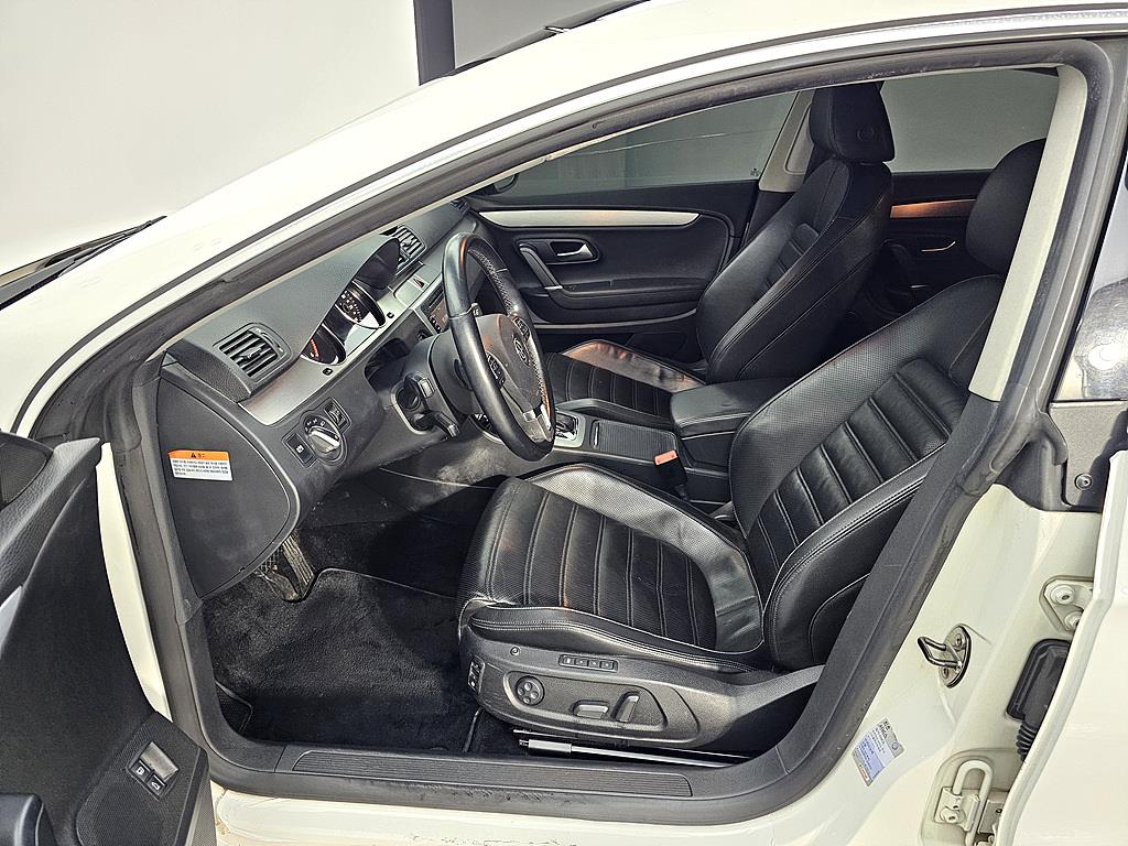 Volkswagen CC - Vista 8