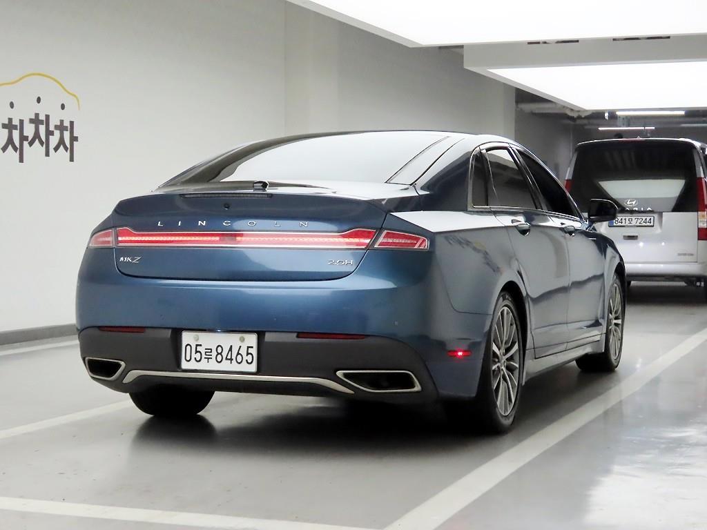 Lincoln MKZ - Vista 4