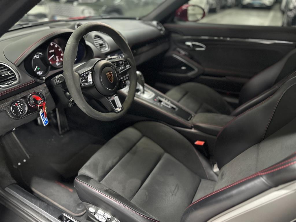 Porsche 718 - Vista 9