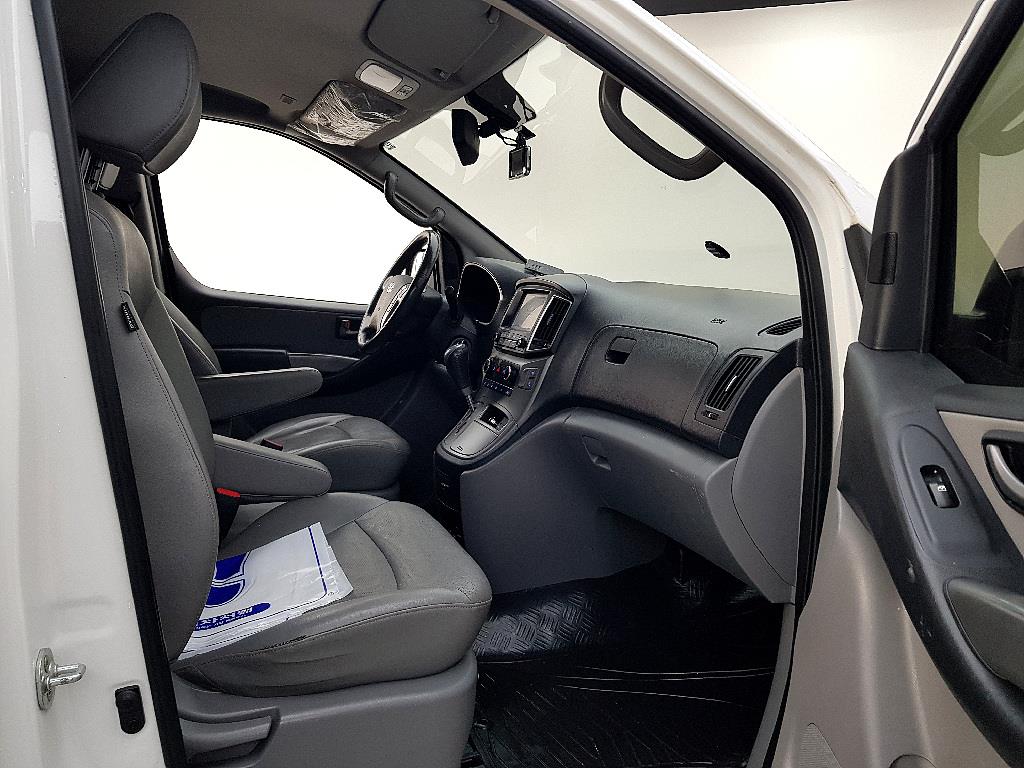 HYUNDAI Starex 2017 Blanco - Importación desde Corea - HF Imports Iquique - Foto 14
