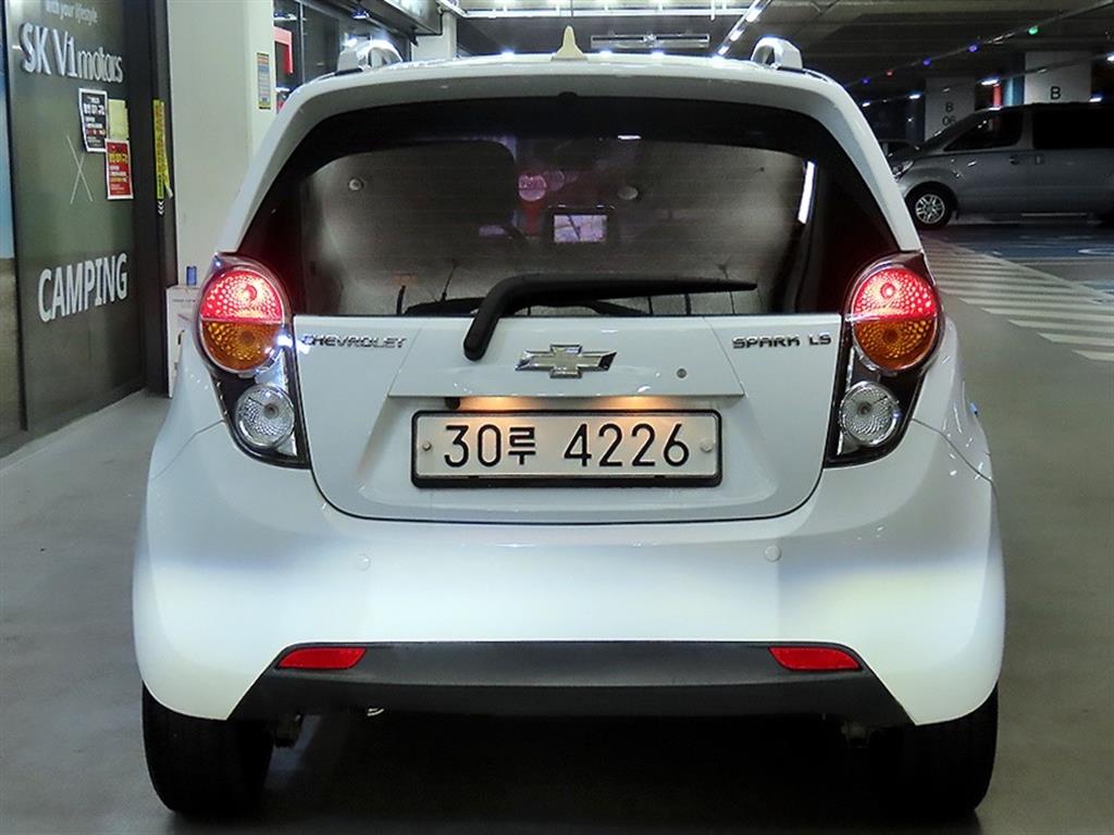 Chevrolet Spark - Vista 5