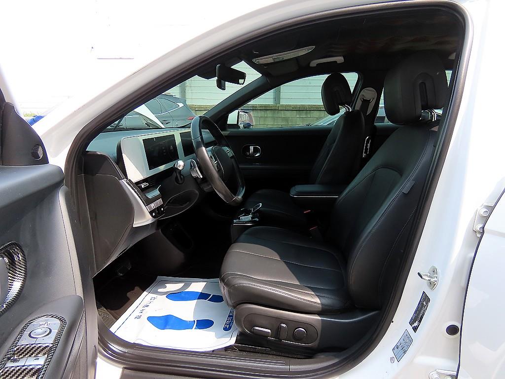 HYUNDAI Ioniq 5 - Vista 5