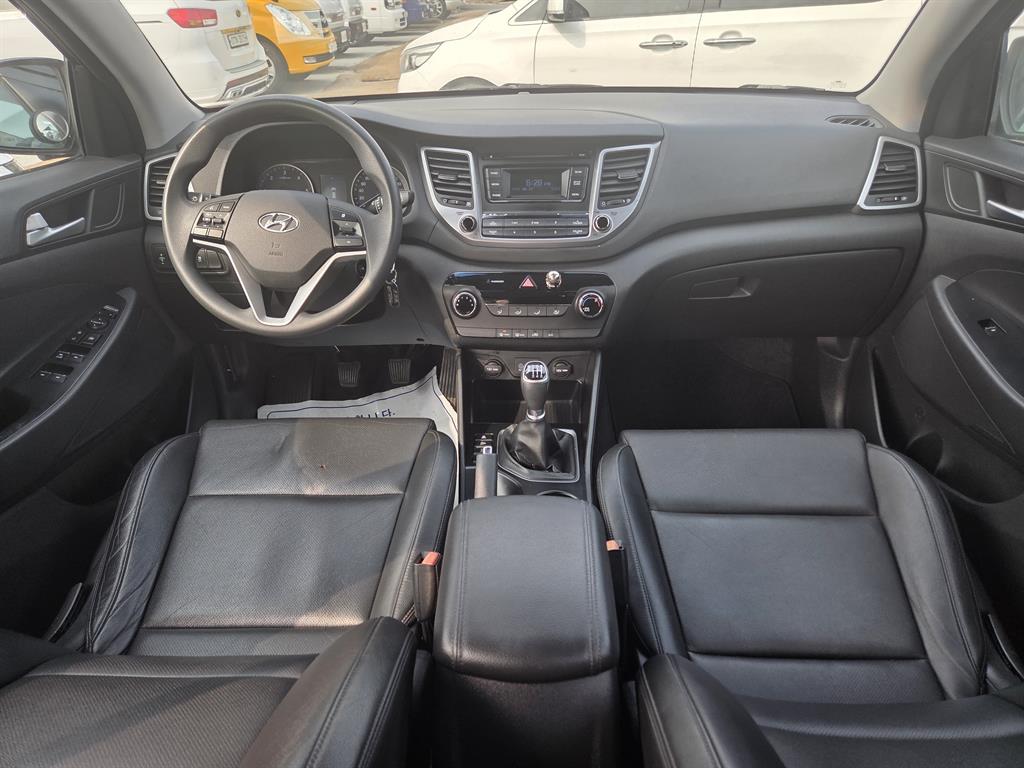 HYUNDAI Tucson - Vista 8