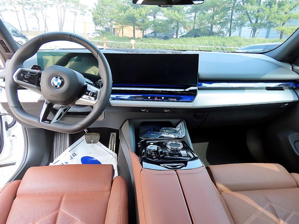 BMW 5 Series - Vista 7