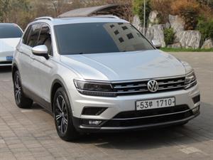 Volkswagen Tiguan - Vista 4