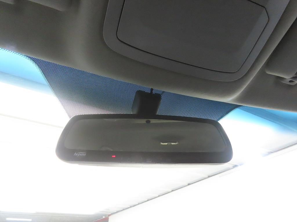 Ssangyong Tivoli - Vista 12